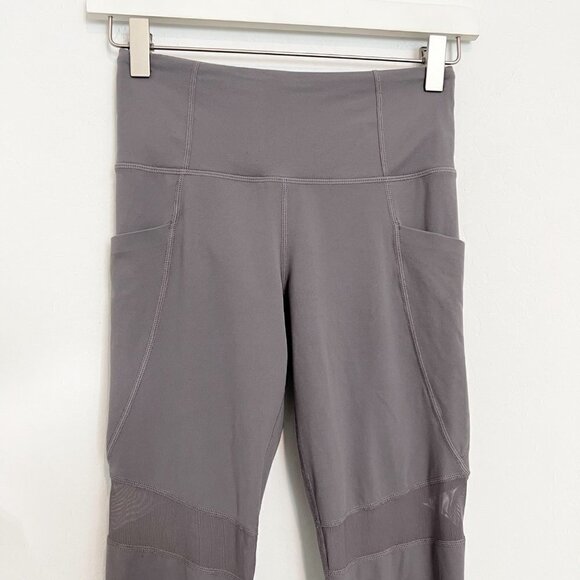 Athleta Mesh Block Stash Pocket Salutation High Rise Athletic Leggings Pants XS - Picture 3 of 10
